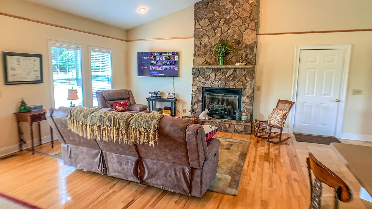 Photo of Livingroom in Grassy Creek