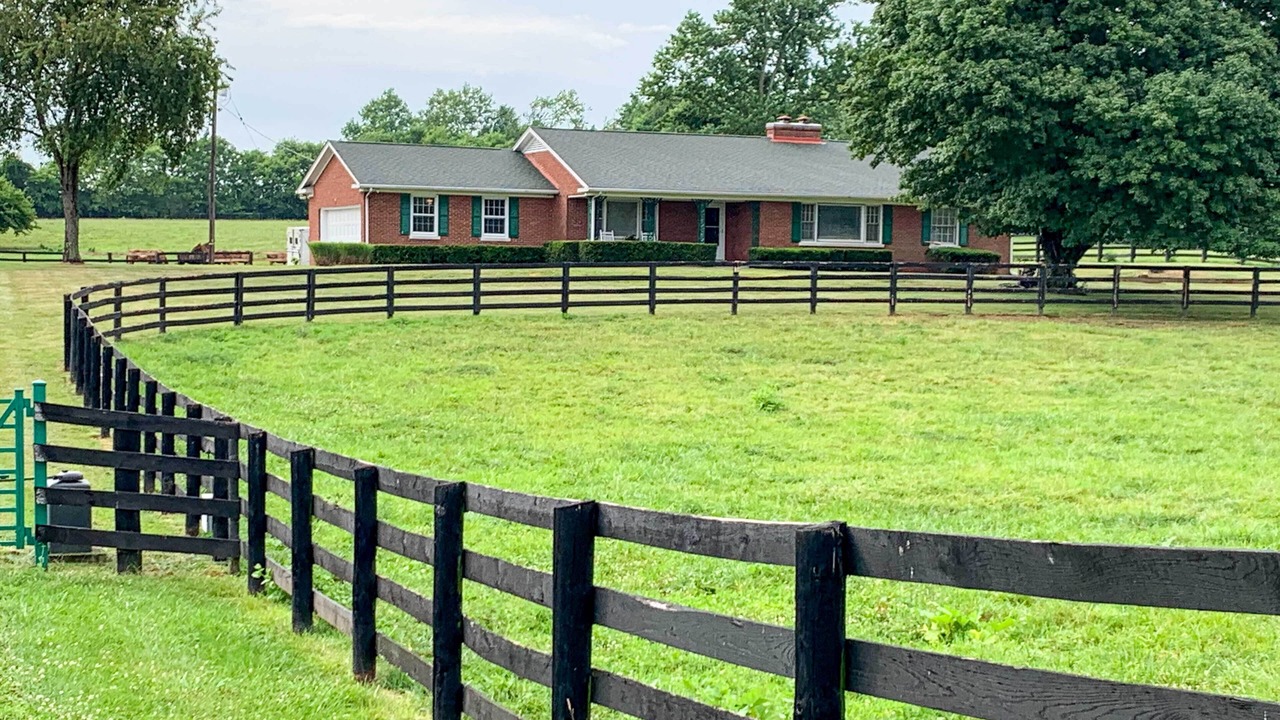 Photo of Outdoor in Lexington