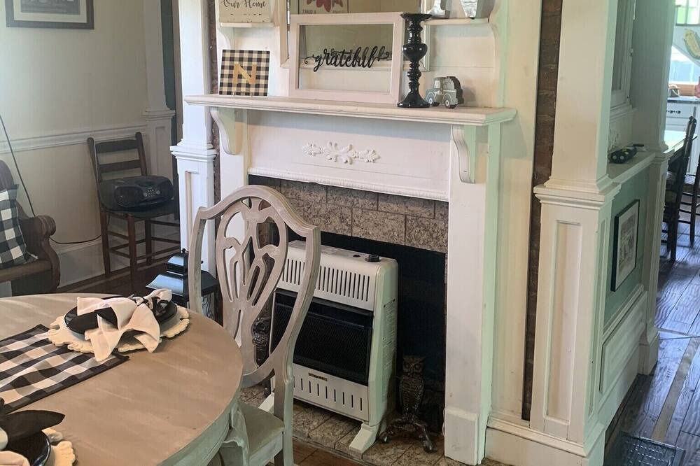 Photo of Bedroom in Mountain City