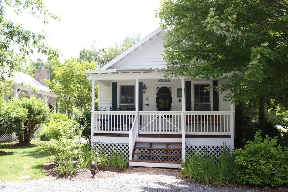 Photo of Outdoor in Altamont