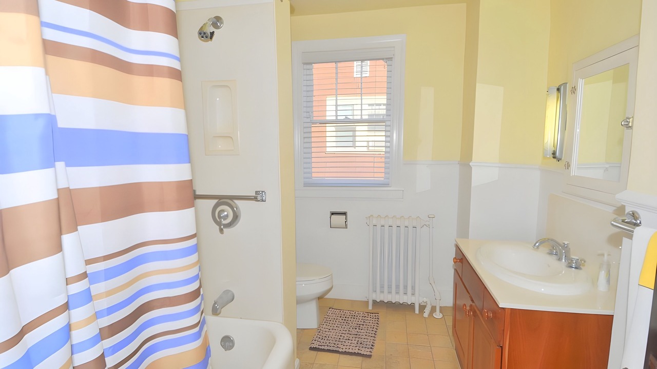 Photo of Bathroom in Berkeley Springs