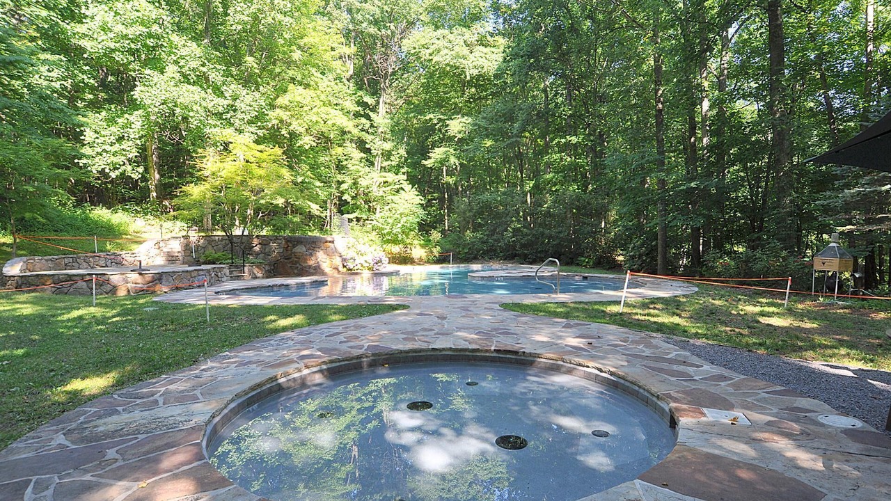 Photo of Outdoor in Berkeley Springs