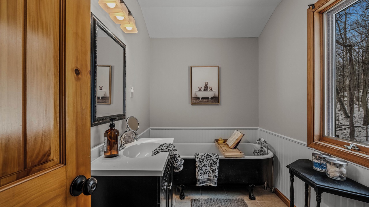 Photo of Bathroom in Berkeley Springs