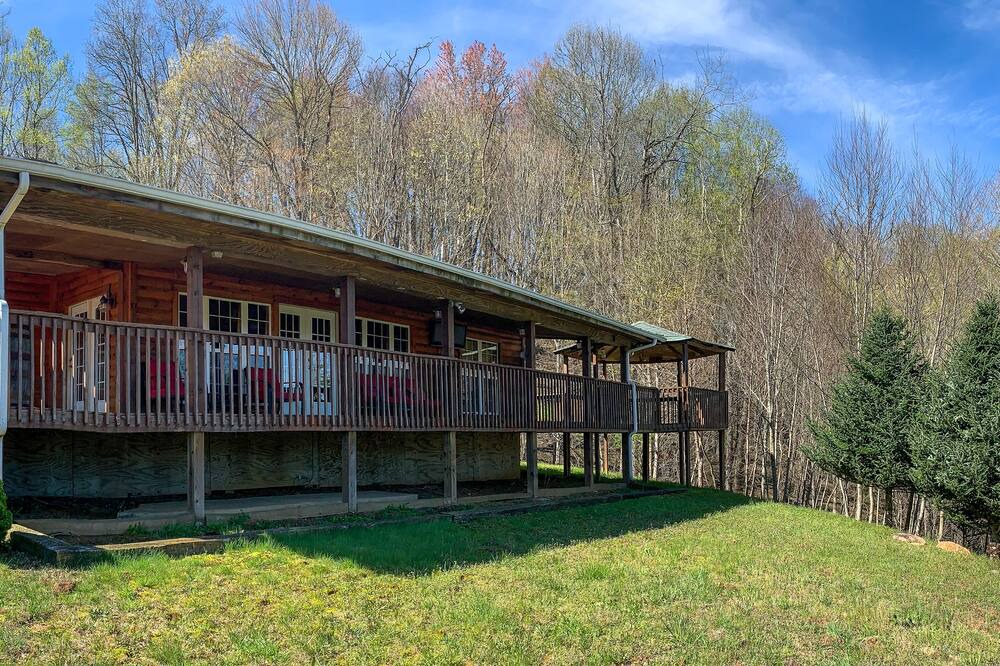 Photo of Outdoor in Lansing