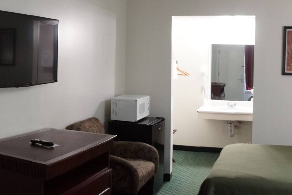 Photo of Bedroom in Mount Sterling
