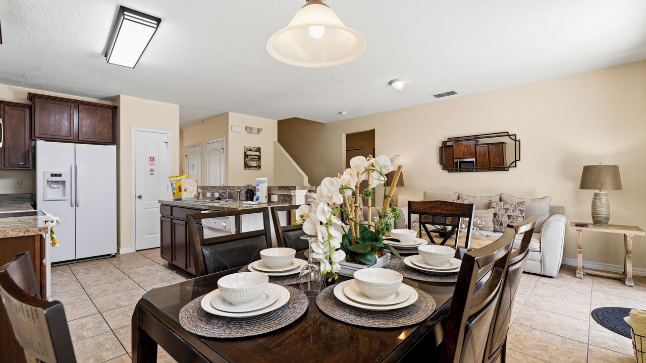Photo of Livingroom in Cypress Pointe