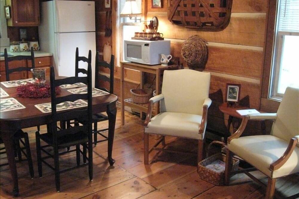 Photo of Livingroom in Fleetwood