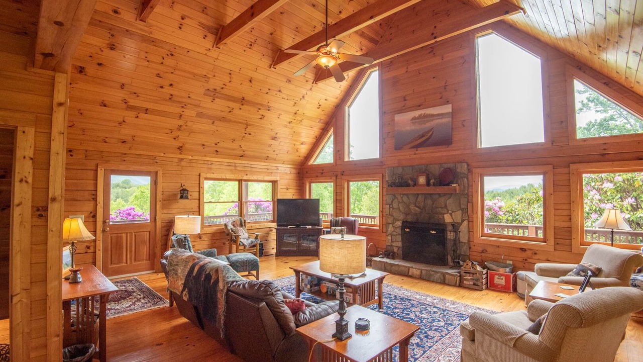 Photo of Livingroom in Crumpler