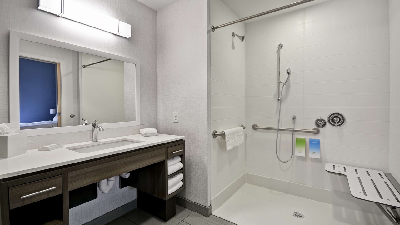 Photo of Bathroom in Blue Ash