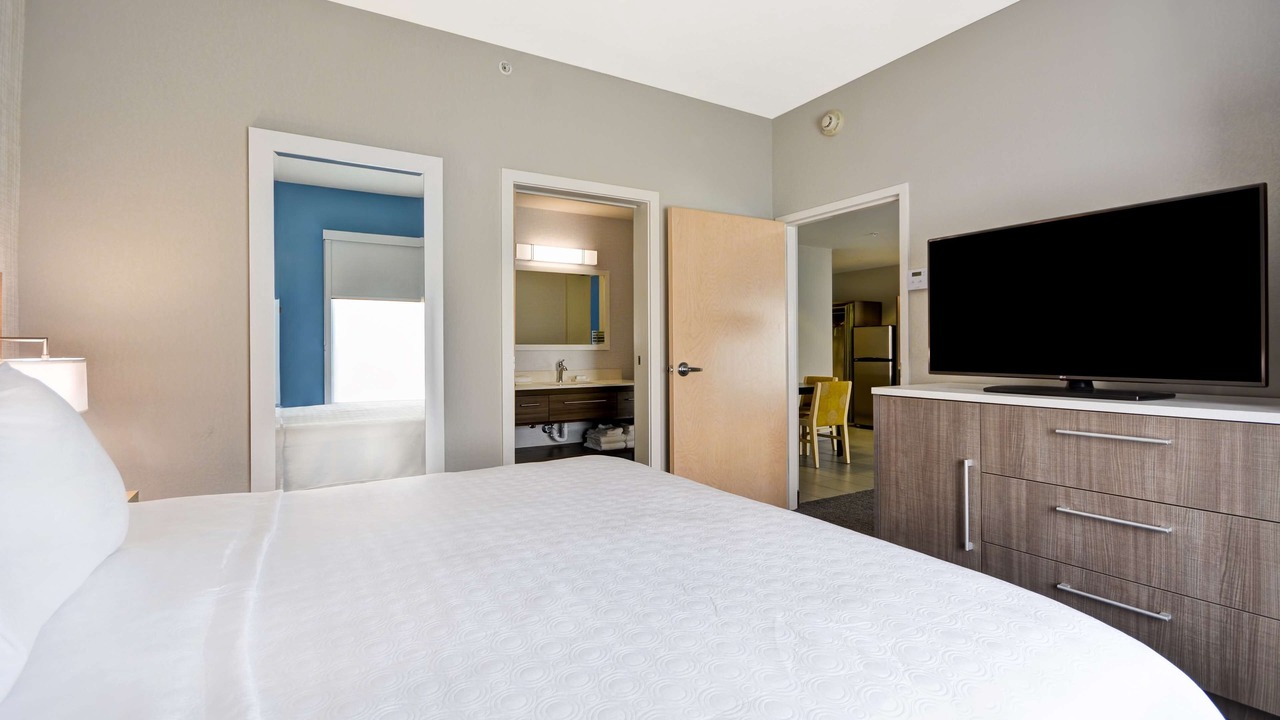 Photo of Bedroom in Blue Ash