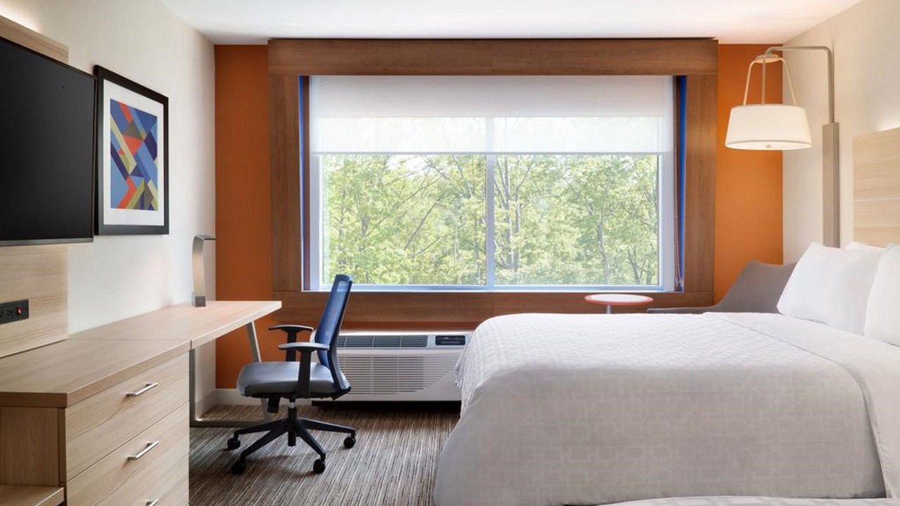 Photo of Bedroom in Asheville