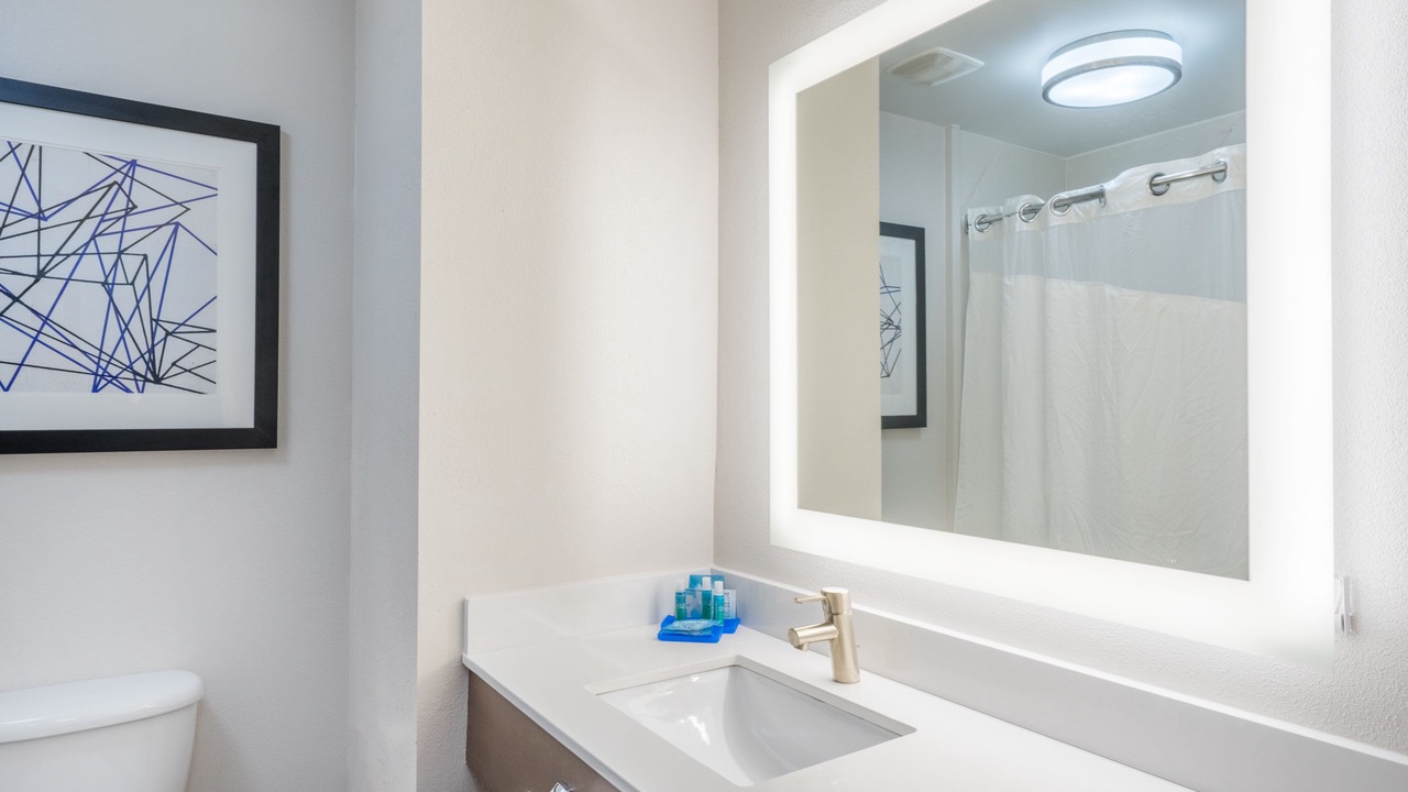 Photo of Bathroom in Frankfort