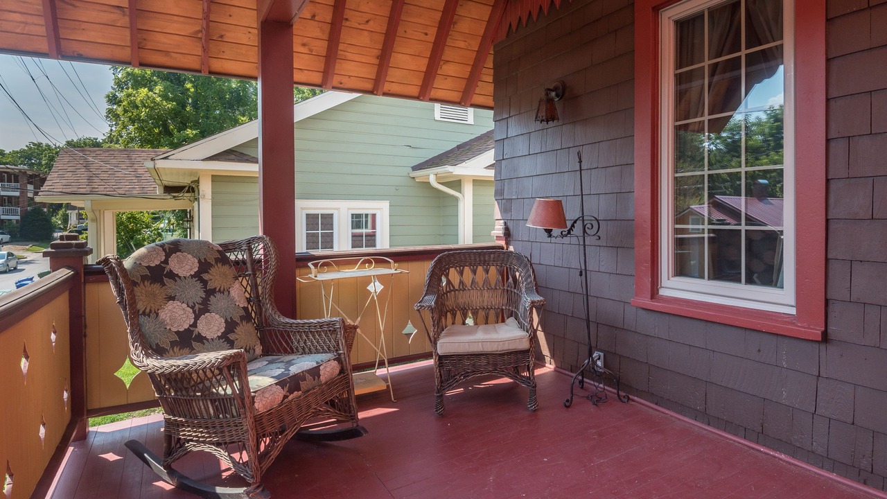 Photo of Patio Balcony in Historic Montford