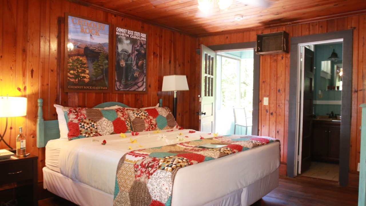 Photo of Patio Balcony in Chimney Rock