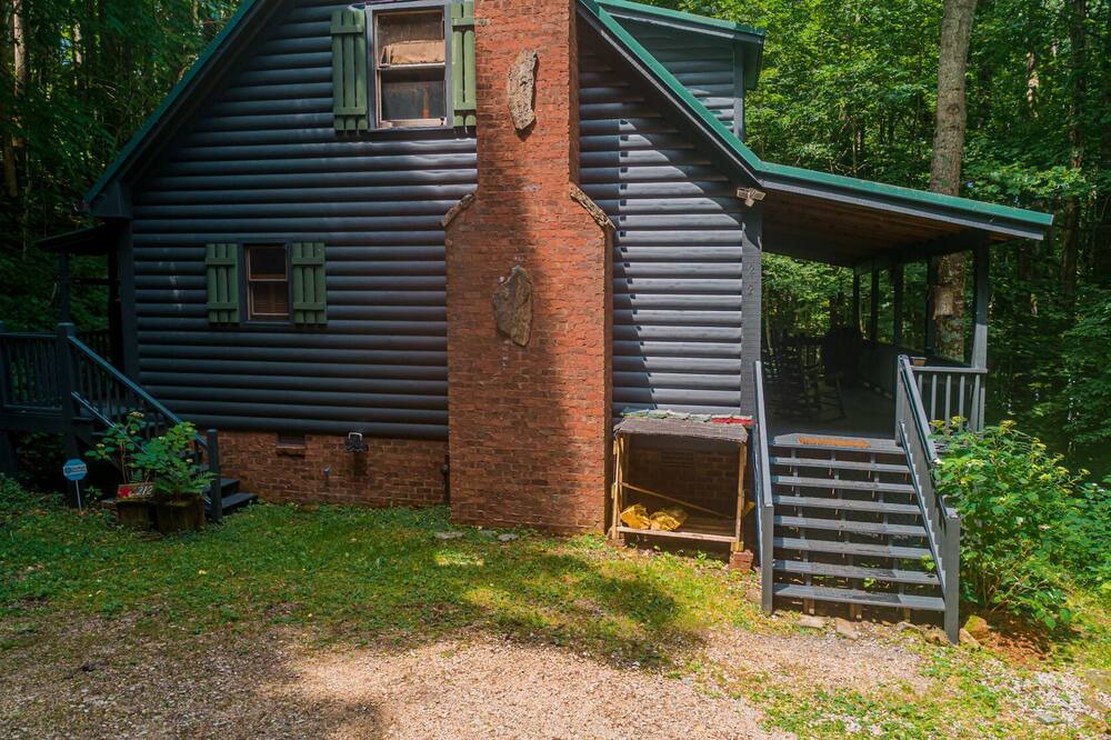 Photo of Outdoor in Zionville