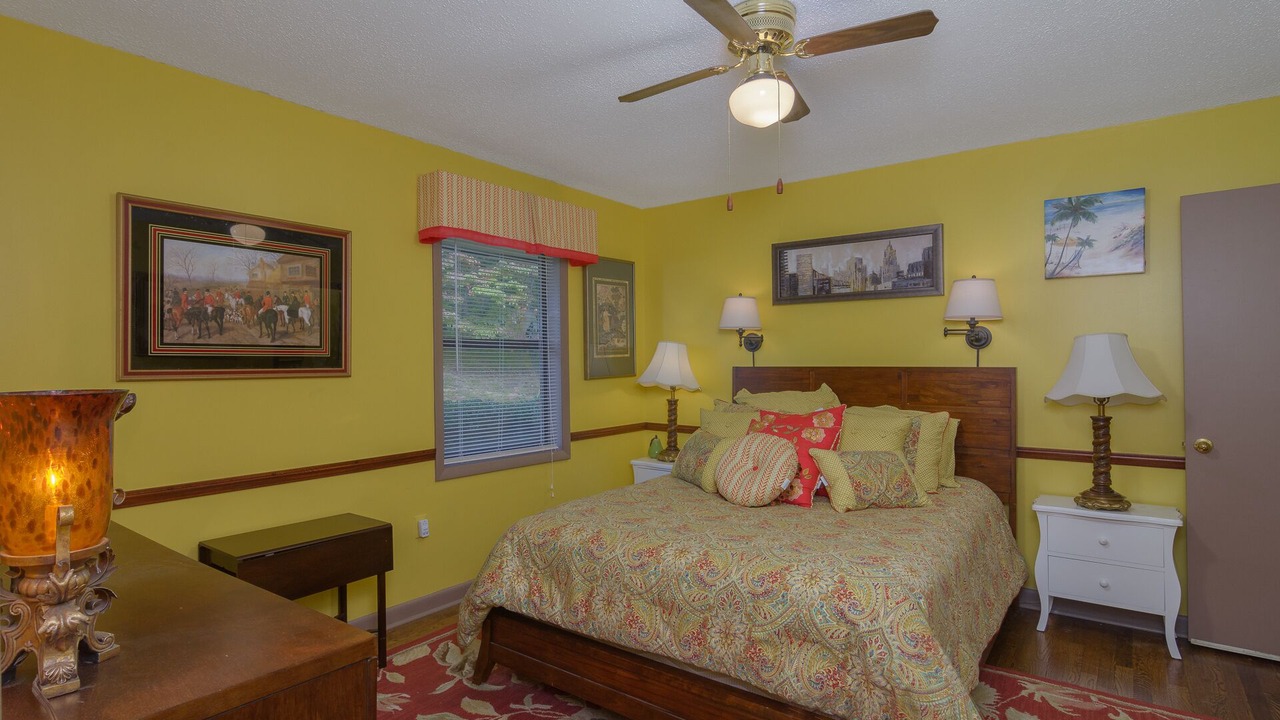 Photo of Bedroom in Fairview