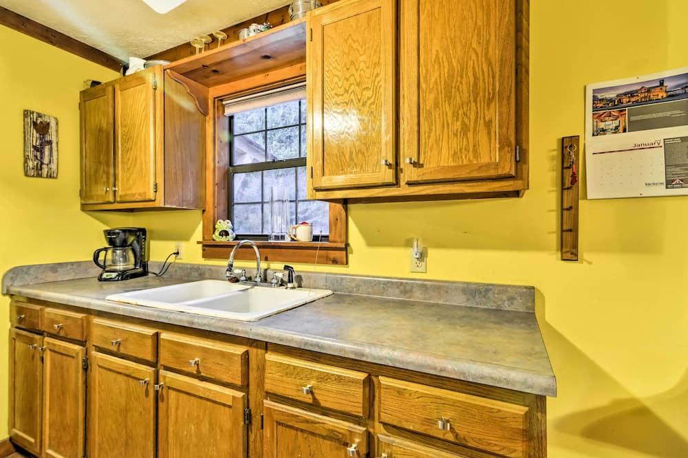 Photo of Kitchen in Swannanoa
