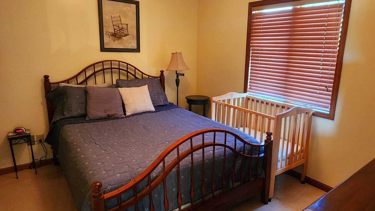 Photo of Bedroom in Blowing Rock