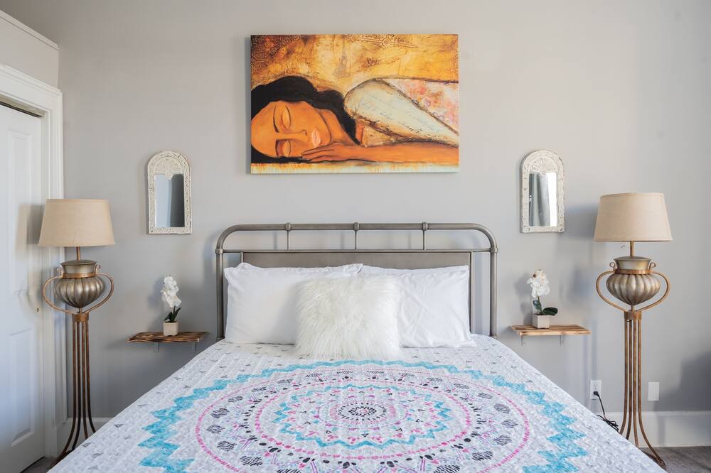 Photo of Bedroom in Covington