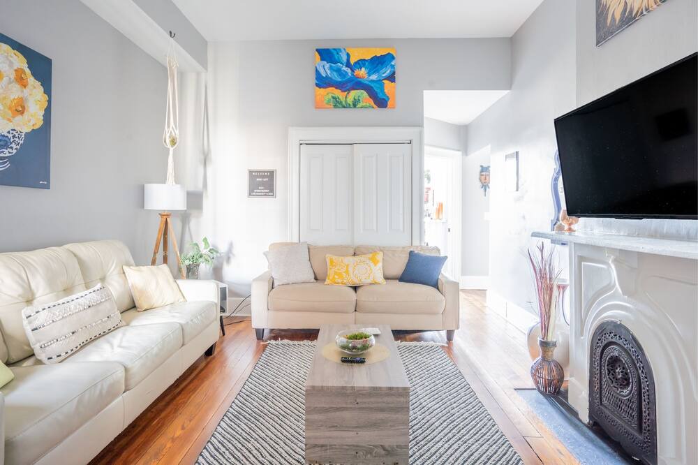 Photo of Livingroom in Covington