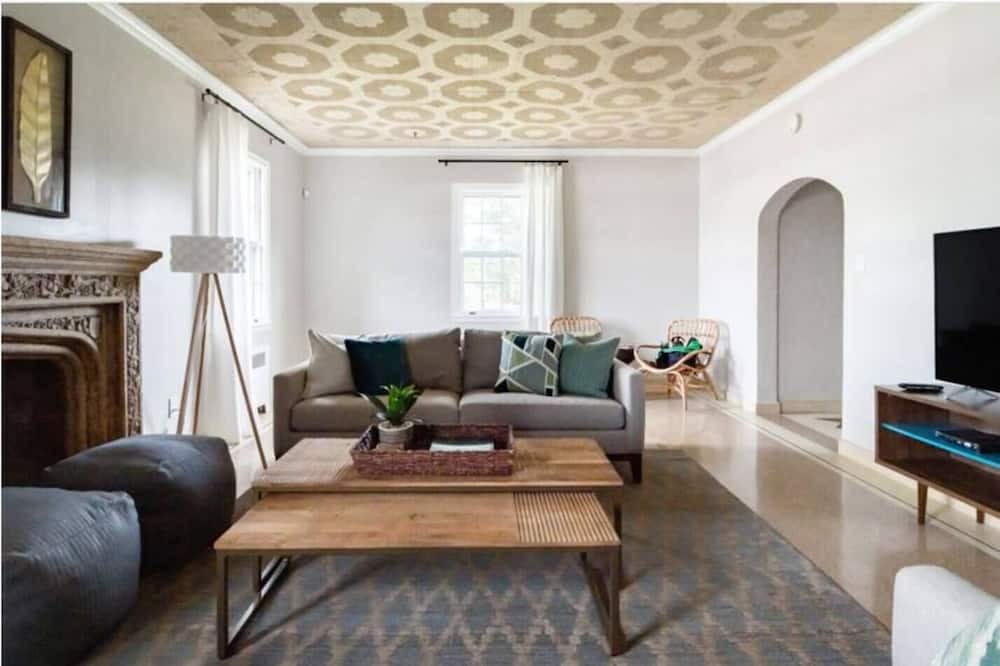 Photo of Bedroom in Downtown Knoxville
