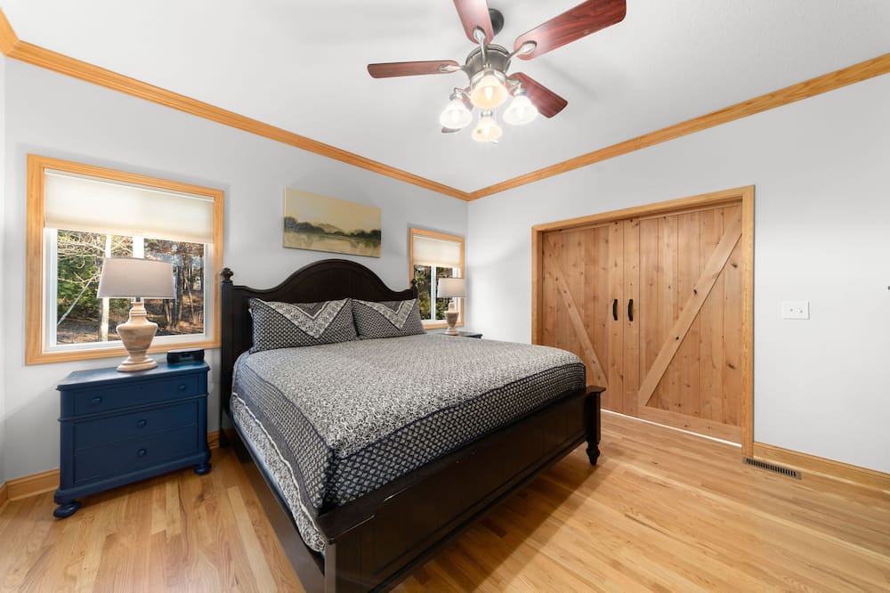 Photo of Bedroom in Sunset Cove