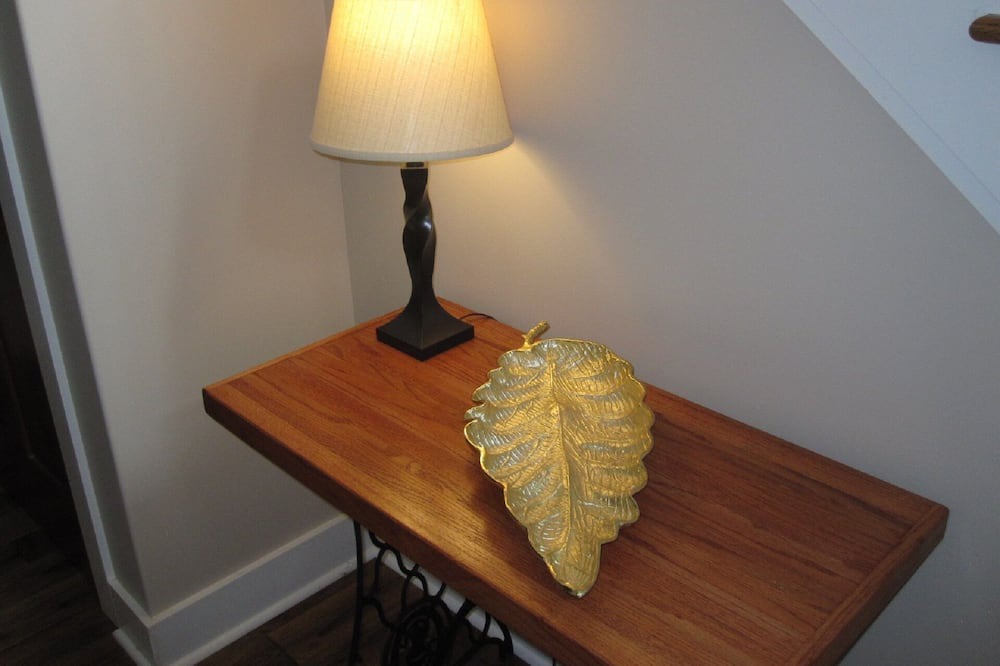 Photo of Bedroom in Black Mountain
