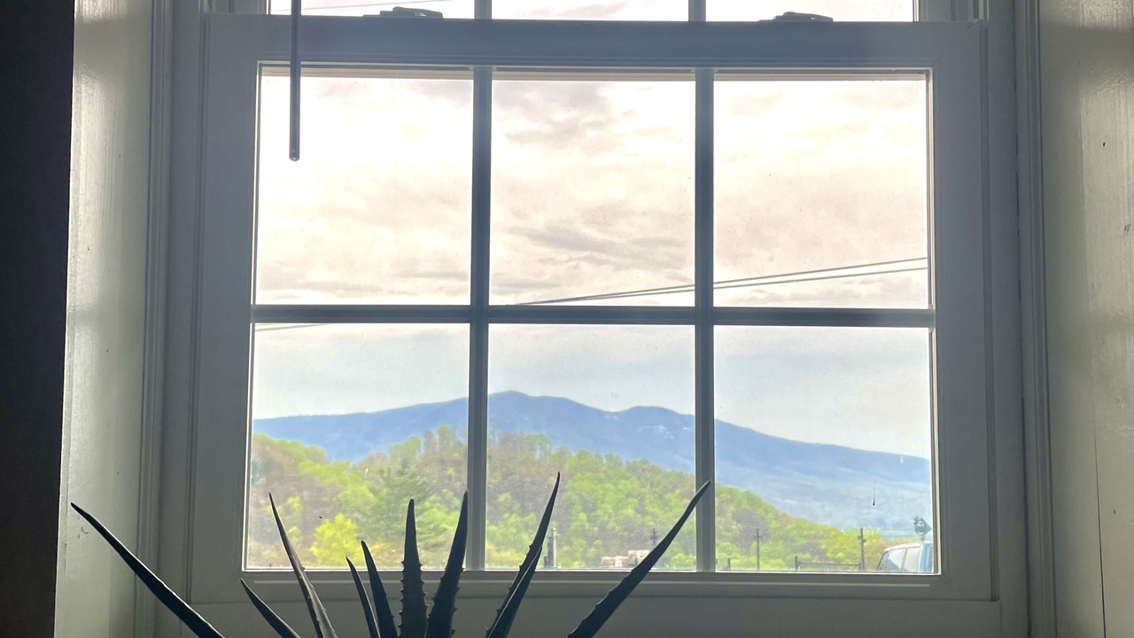 Photo of Bedroom in Marion