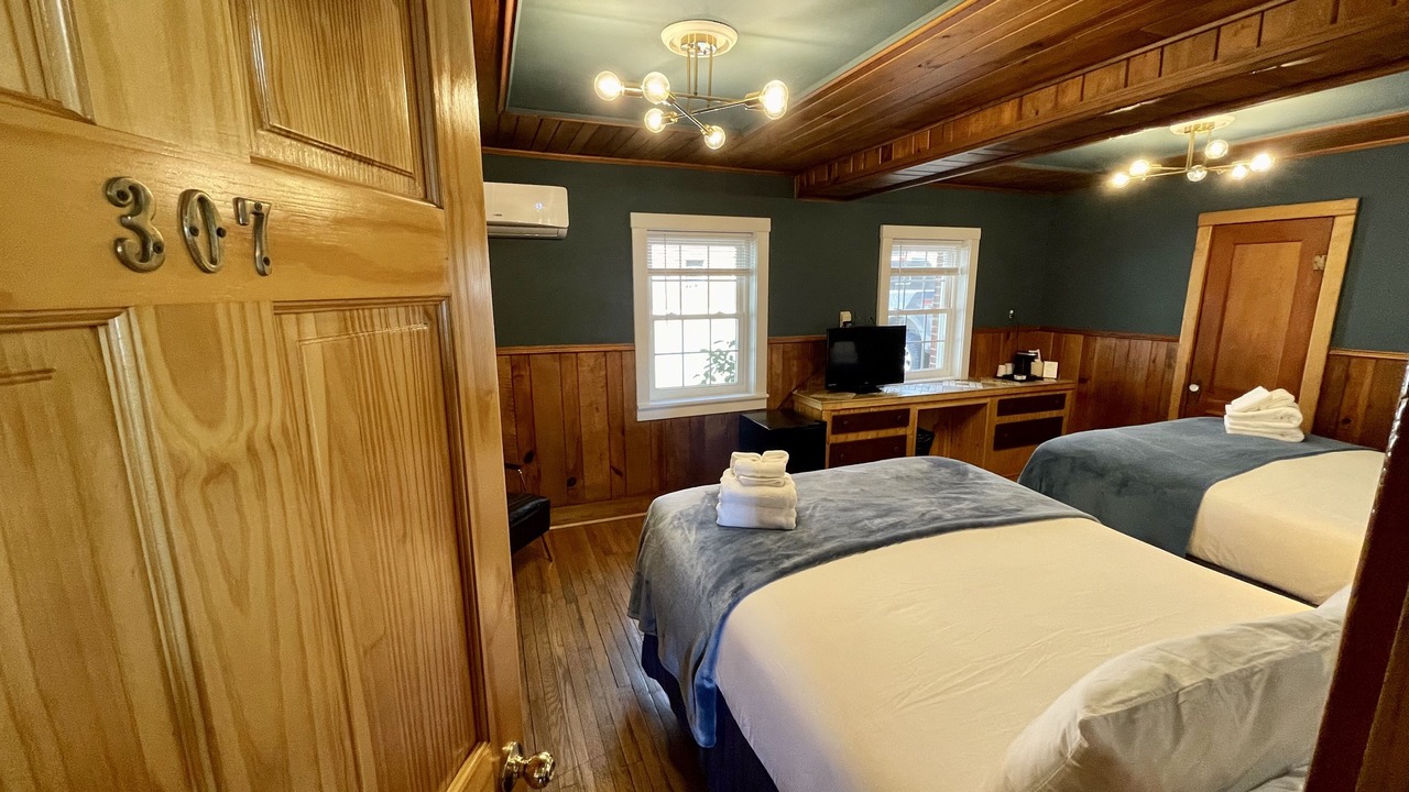 Photo of Bedroom in Marion