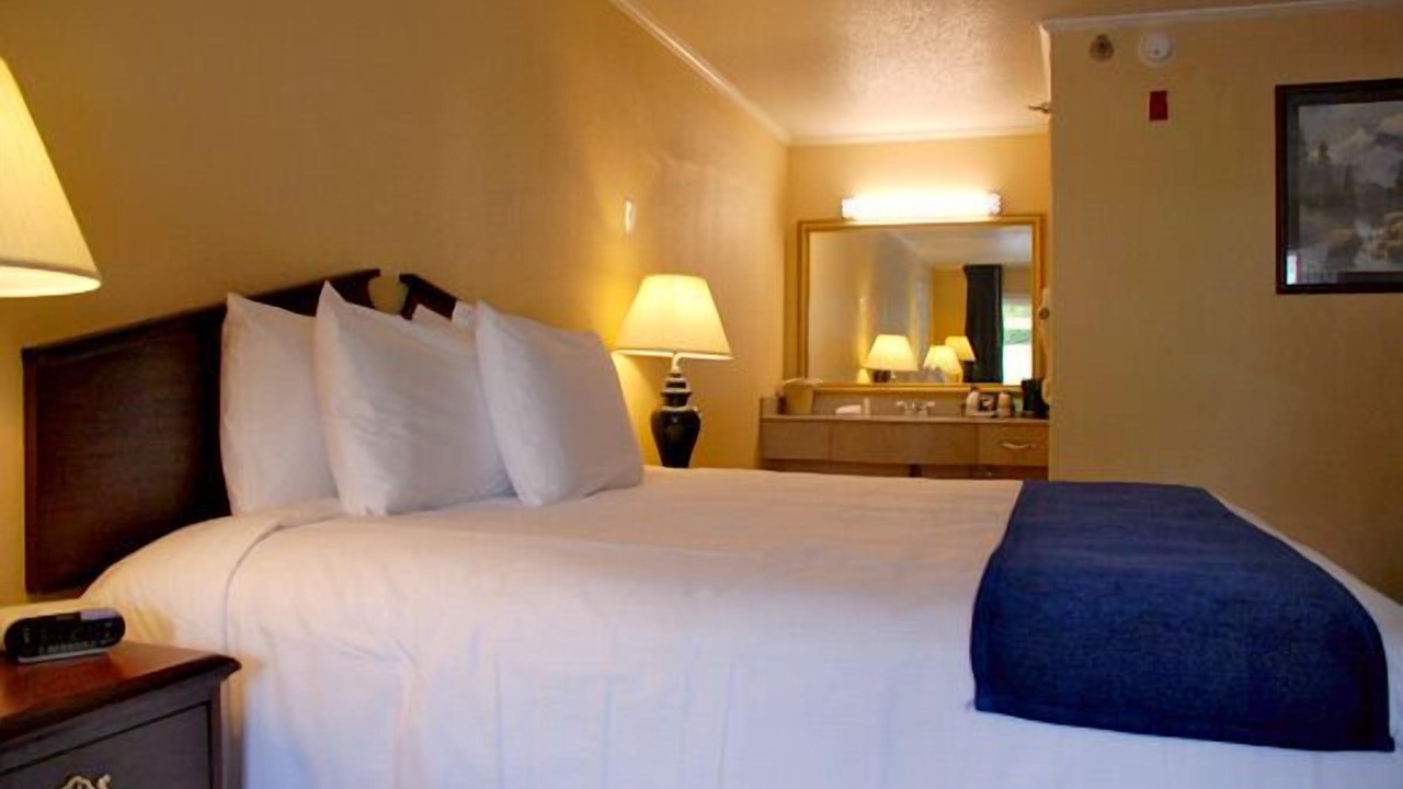 Photo of Bedroom in Jane Lew