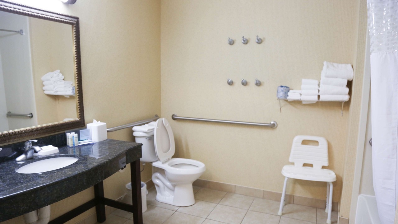Photo of Bathroom in Morehead