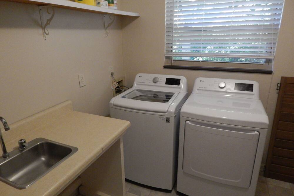 Photo of Bedroom in Frank