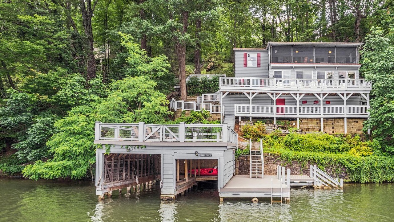 Photo of Others in Lake Lure