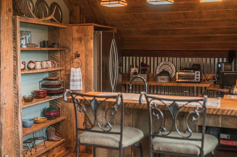 Photo of Kitchen in Laurel Bloomery