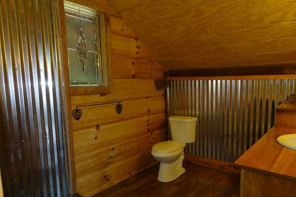 Photo of Bathroom in Laurel Bloomery