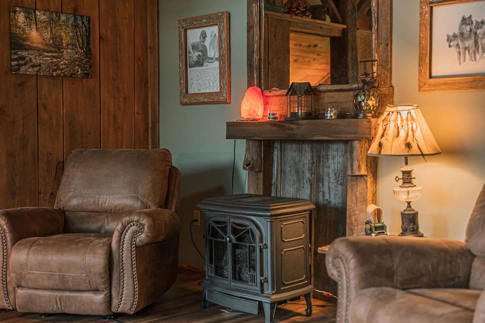 Photo of Livingroom in Laurel Bloomery