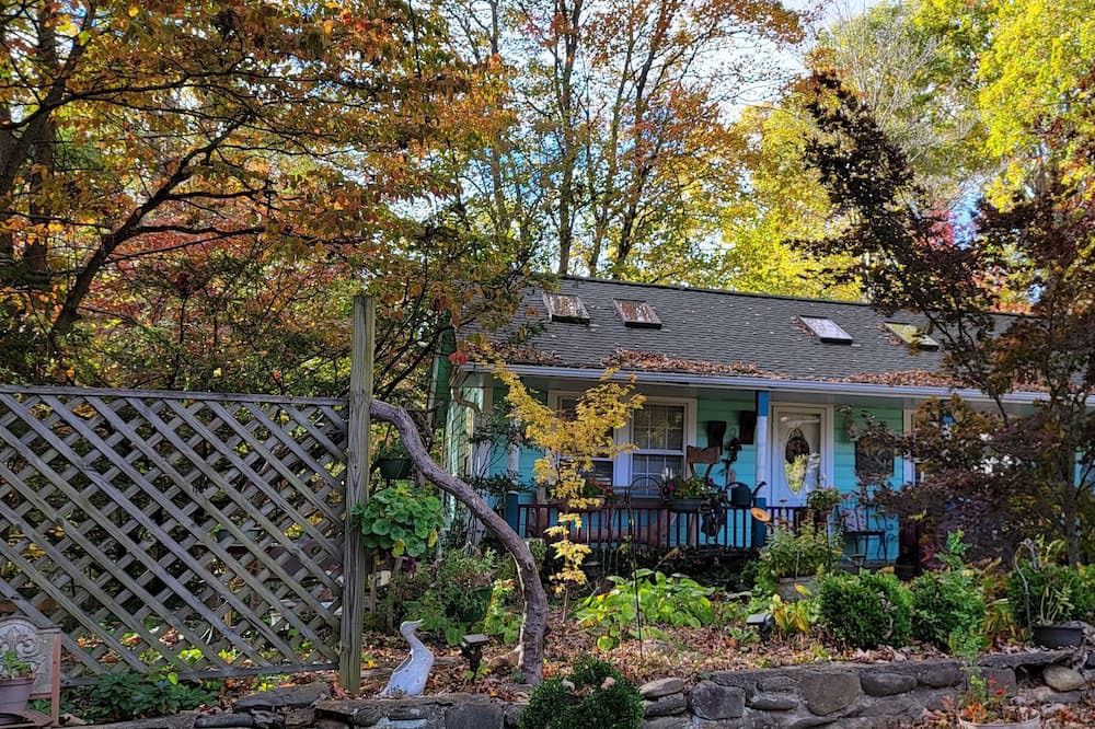 Photo of Outdoor in Black Mountain