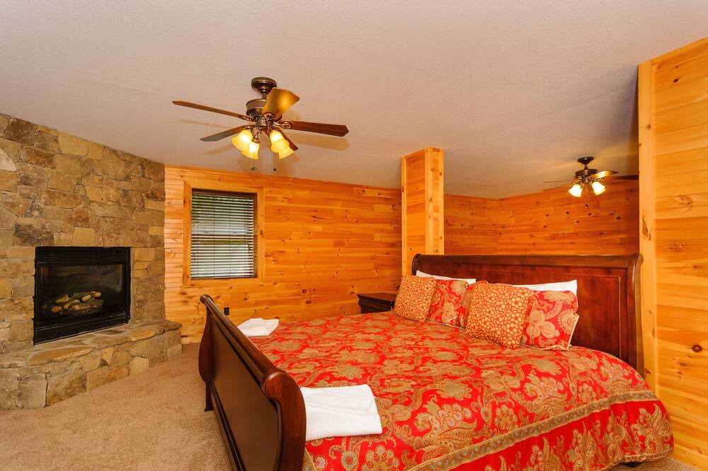 Photo of Livingroom in Asheville