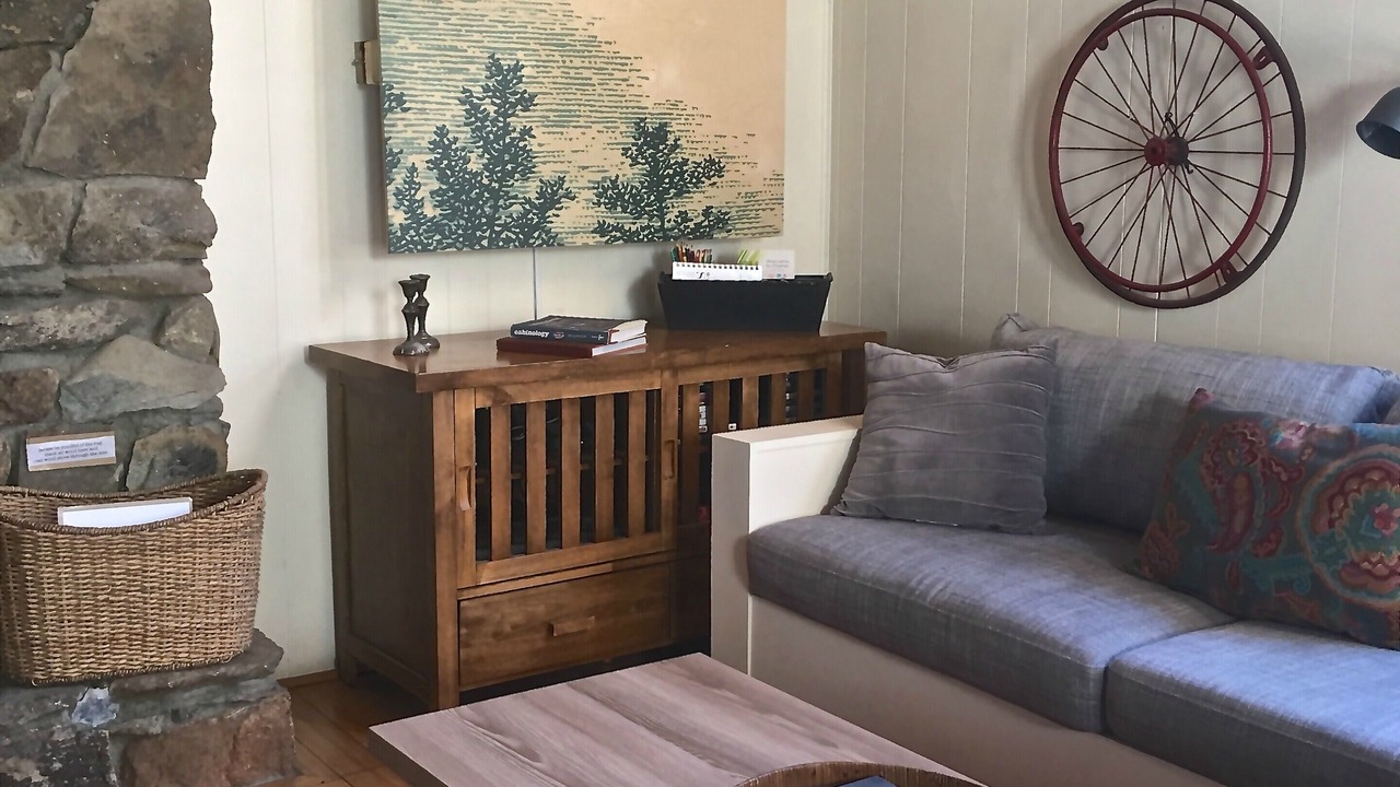 Photo of Livingroom in Swannanoa