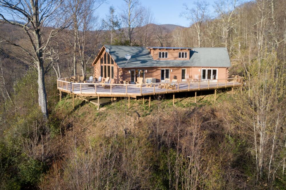 Photo of Outdoor in Cranberry Falls