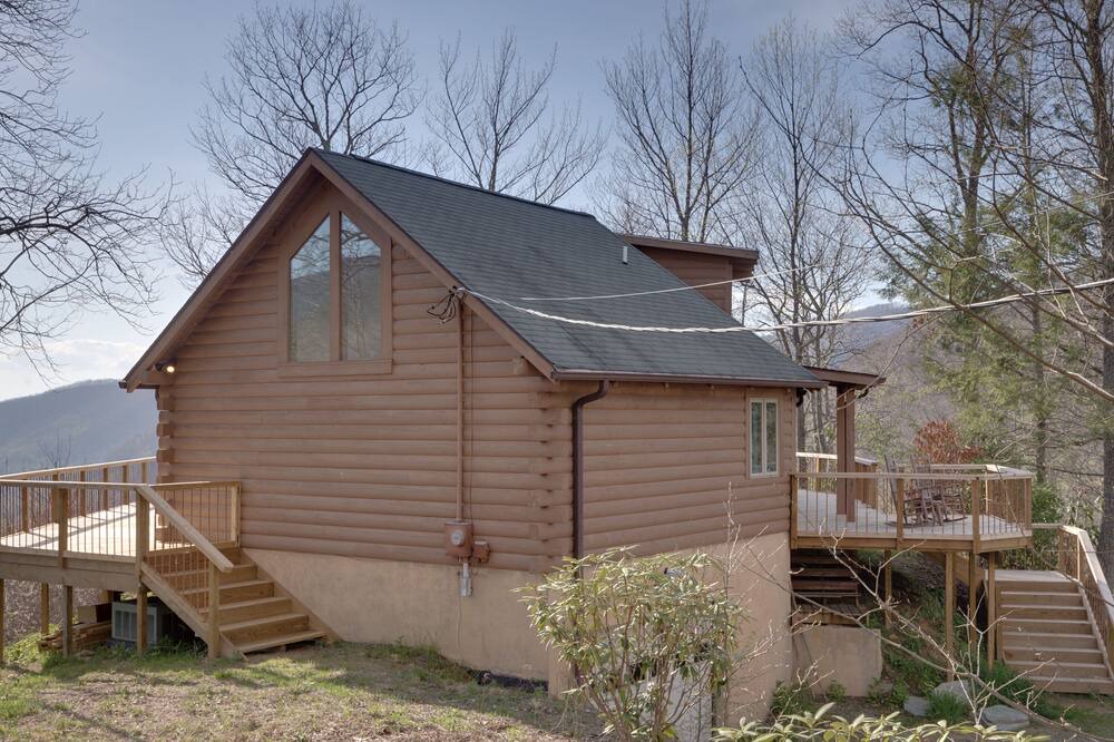 Photo of Outdoor in Cranberry Falls