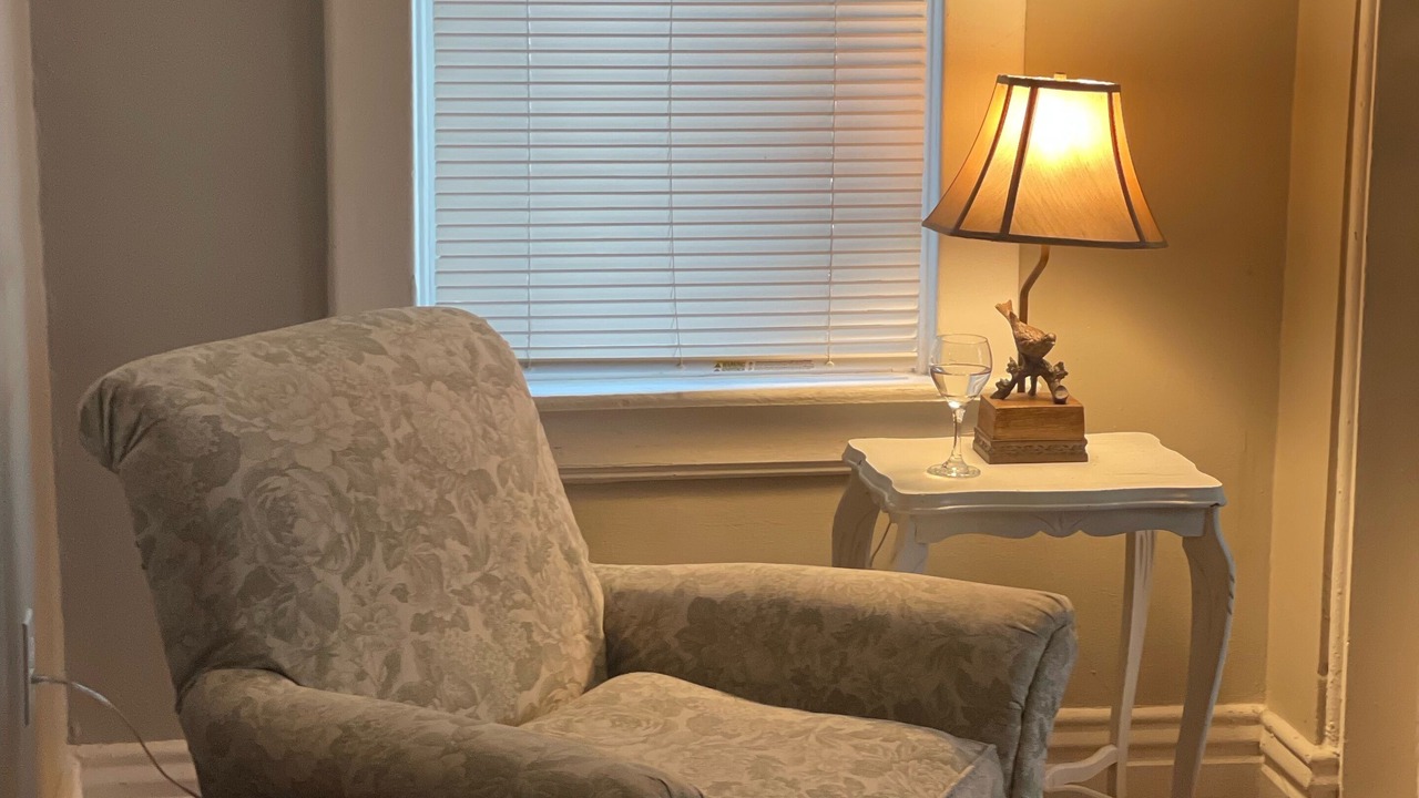 Photo of Livingroom in Northside District