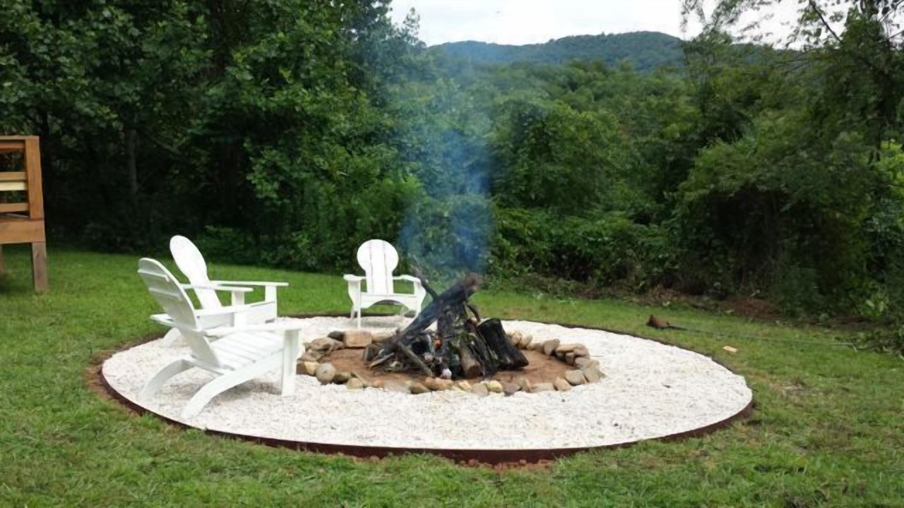 Photo of Outdoor in Swannanoa