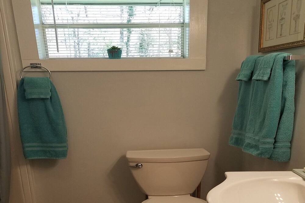 Photo of Bathroom in Brevard