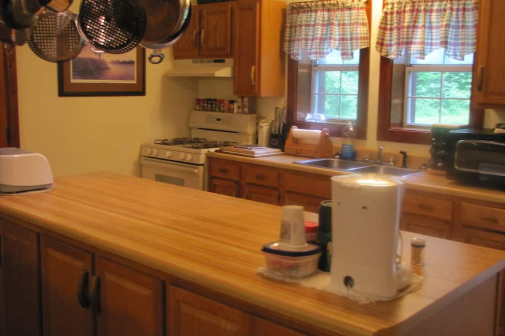 Photo of Kitchen in Dailey