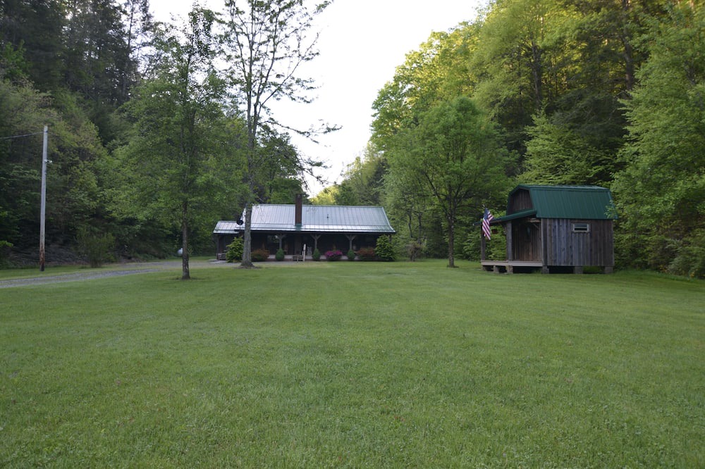 Photo of Outdoor in Dailey