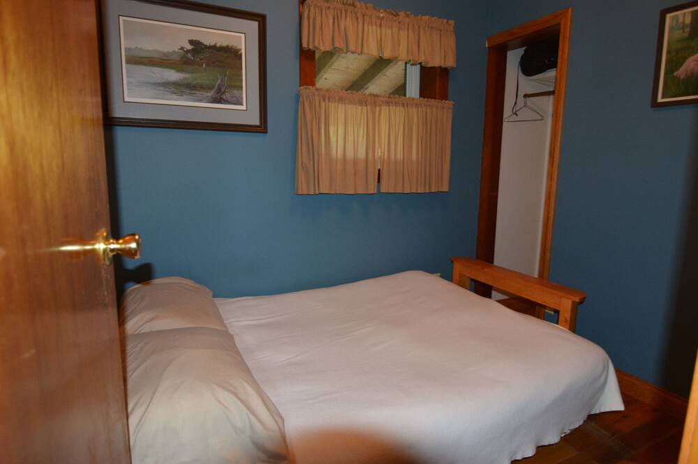Photo of Bedroom in Dailey
