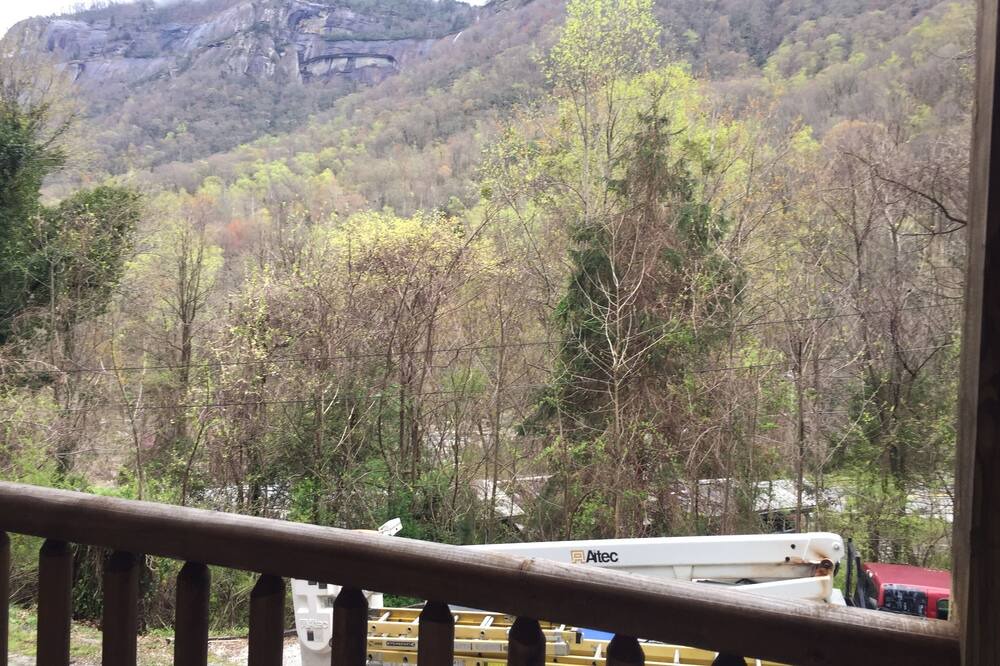 Photo of Patio Balcony in Chimney Rock