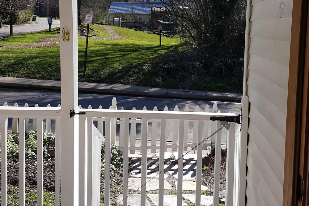 Photo of Others in Murdock - Linden