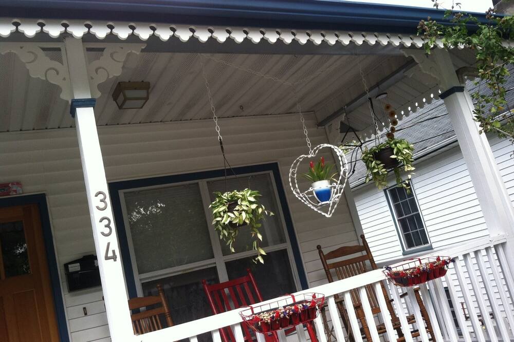 Photo of Outdoor in Murdock - Linden